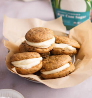 Carrot Cake Whoopie Pies | Florida Crystals