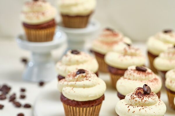 Espresso Martini Mini Cupcakes | Florida Crystals